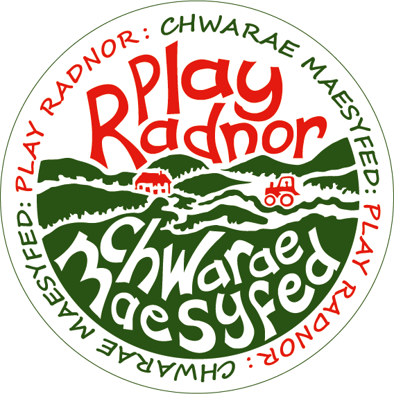 logo for Play Radnor/Chwarae Maesyfed
